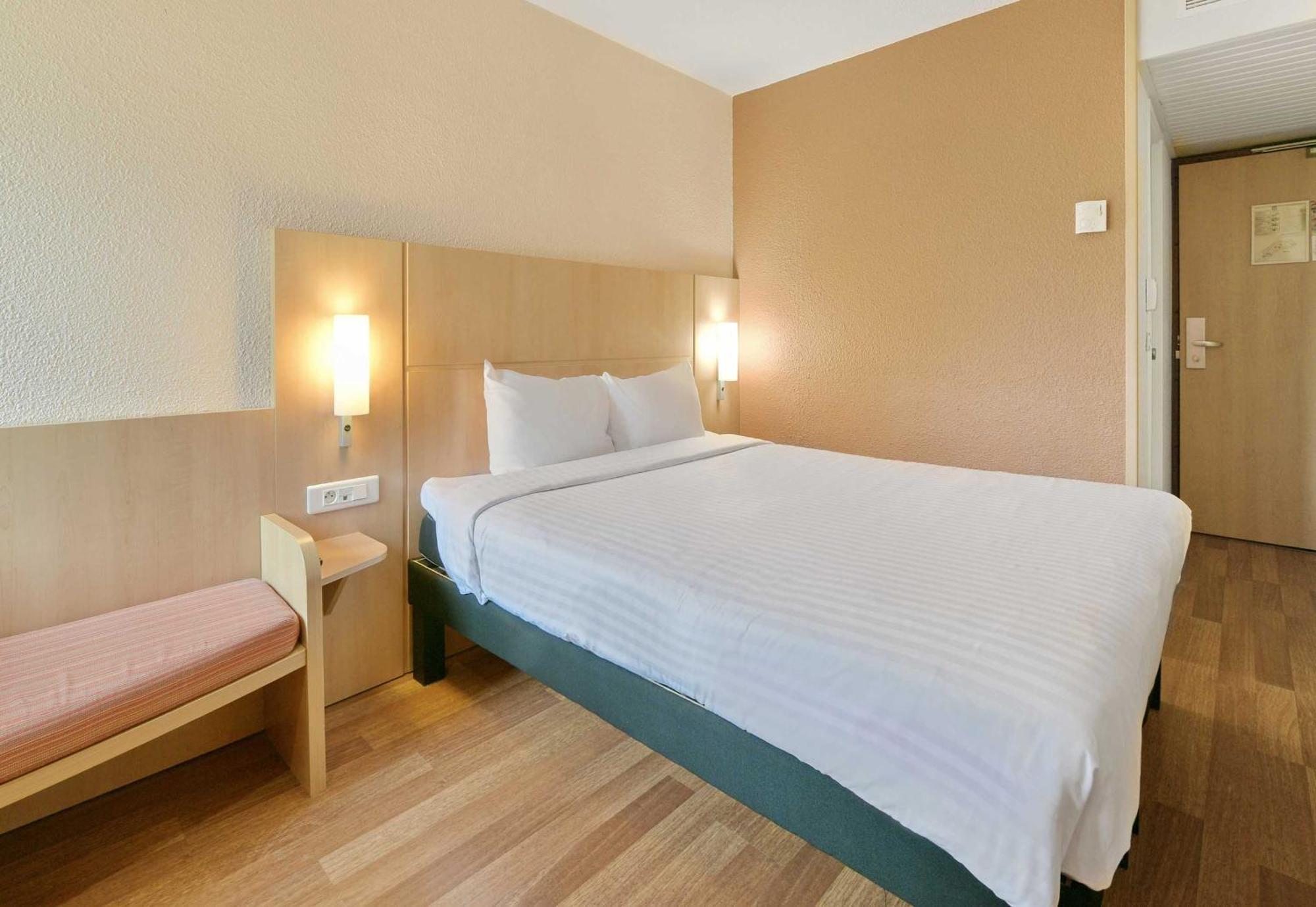 Hotel Centre Cathedrale 3*