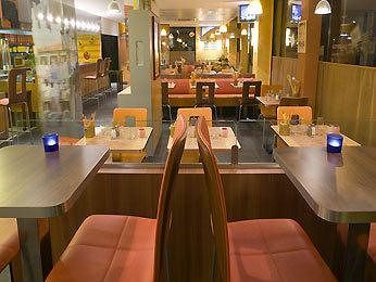 Centre Cathedrale Hotel 3*